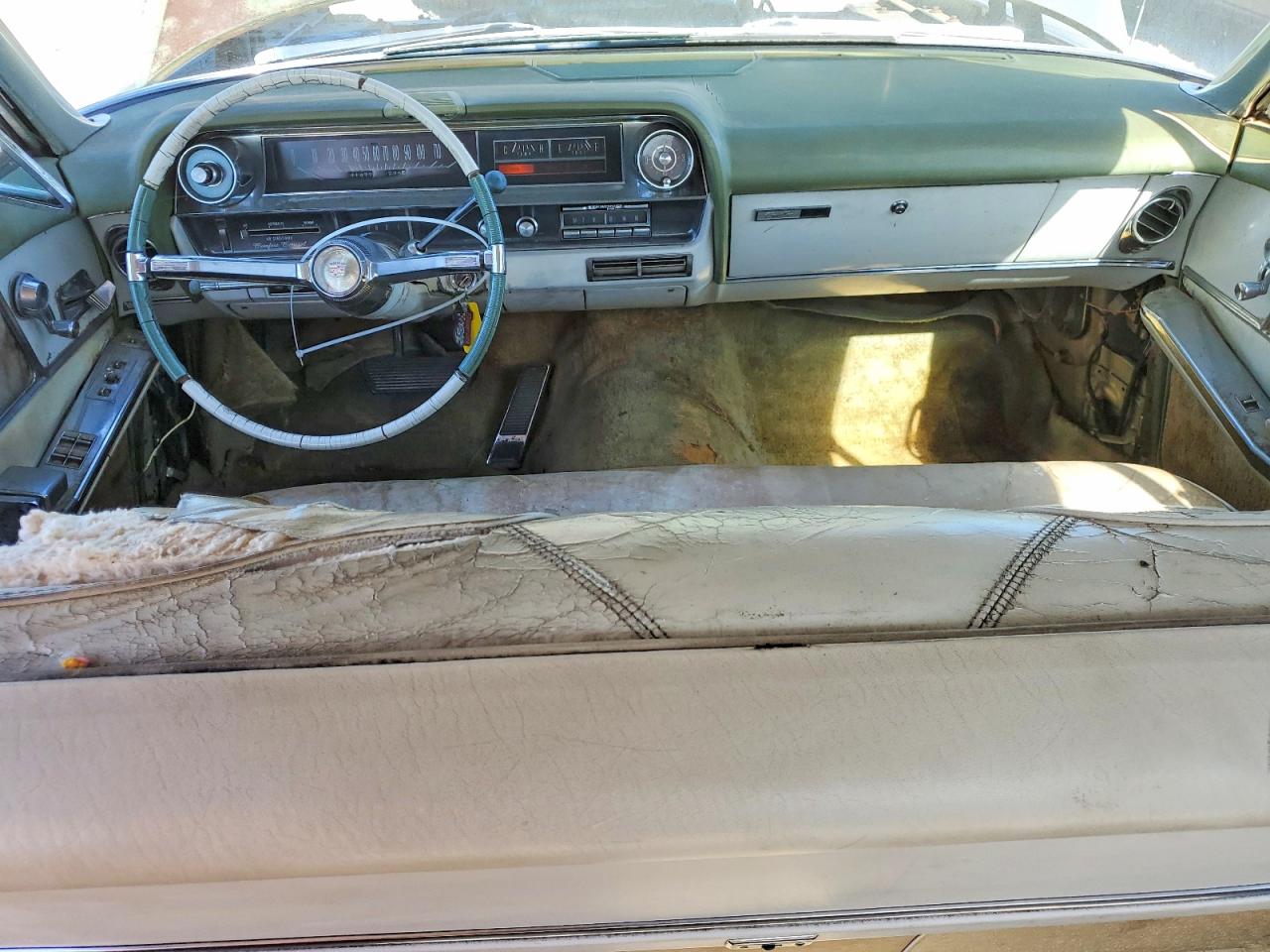 Cadillac DeVille