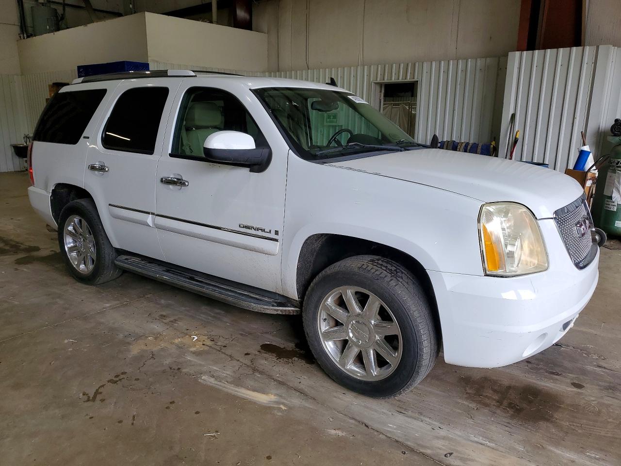 GMC Yukon Denali