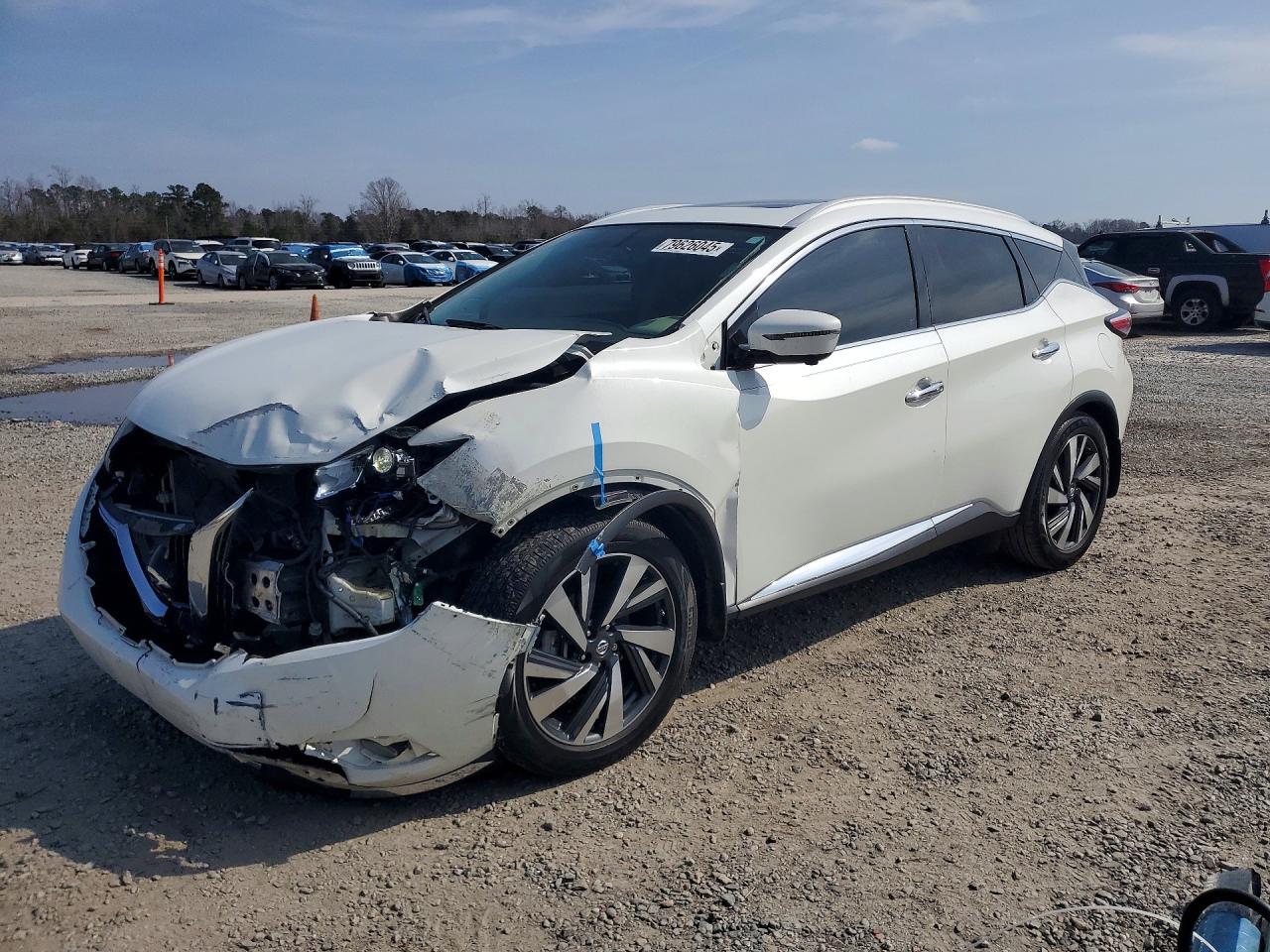 Salvage Nissan Murano Image