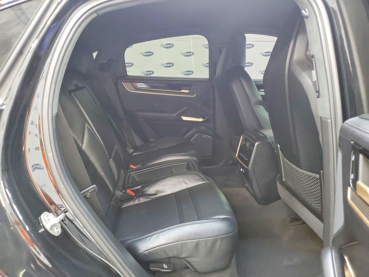 Porsche Cayenne Turbo Gt