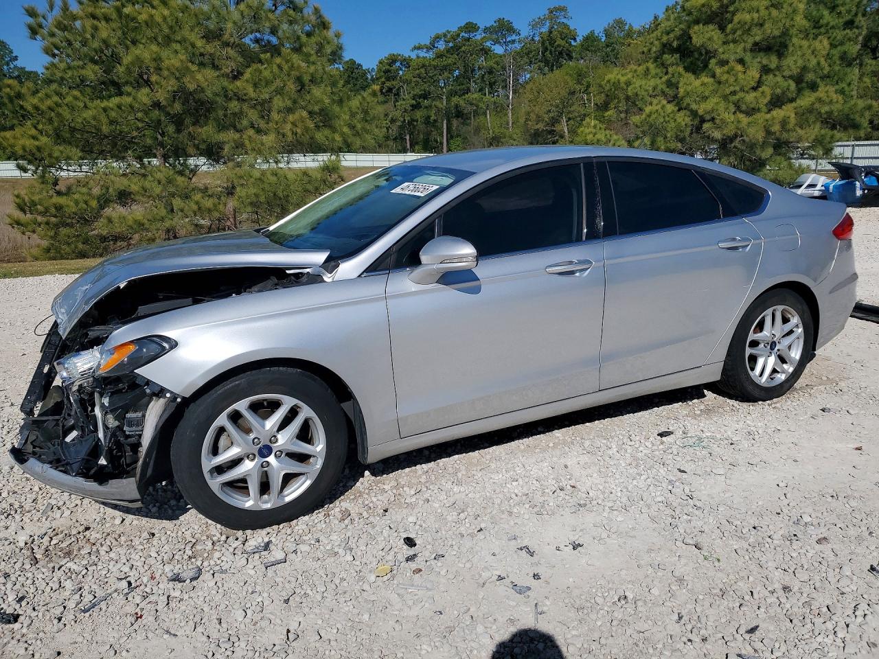 Salvage Ford Fusion Image