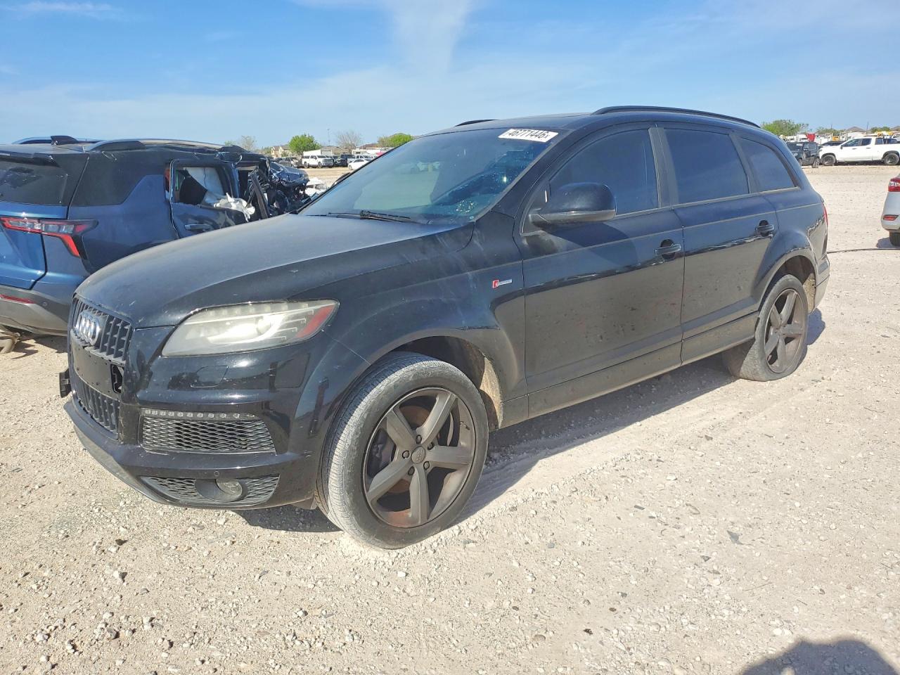 Salvage Audi Q7 Image