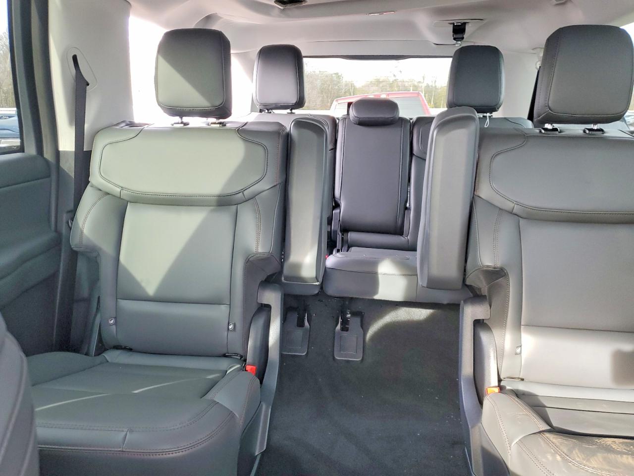 Ford Expedition Max Active