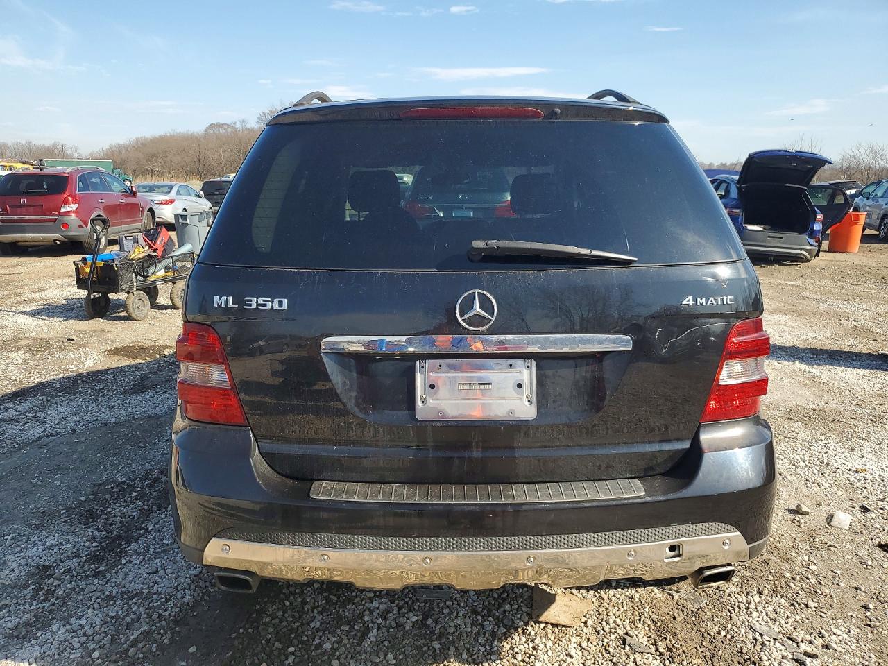 Mercedes-Benz M-Class 350