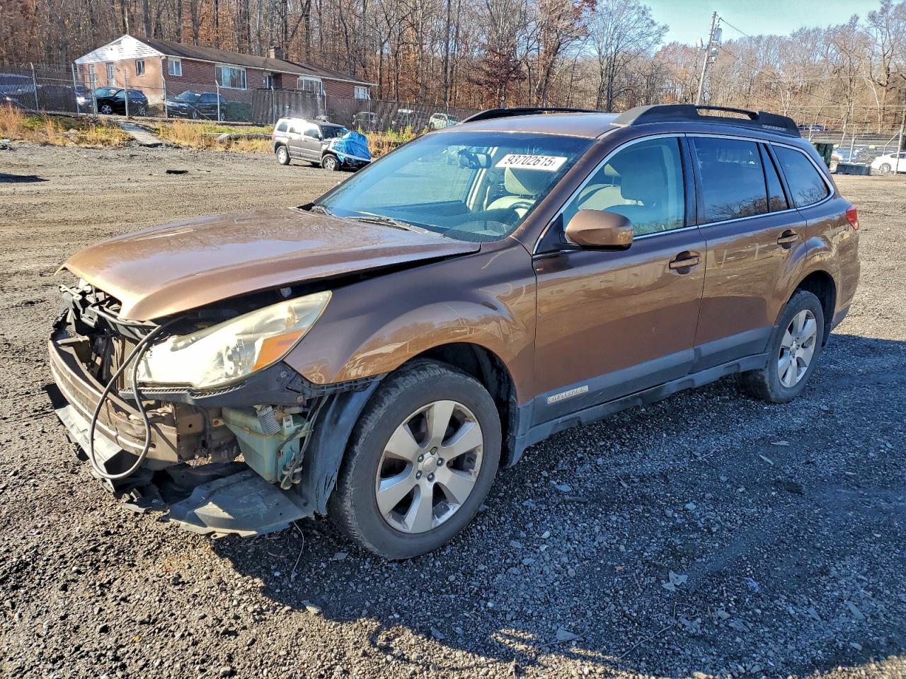 Salvage Subaru Outback Image