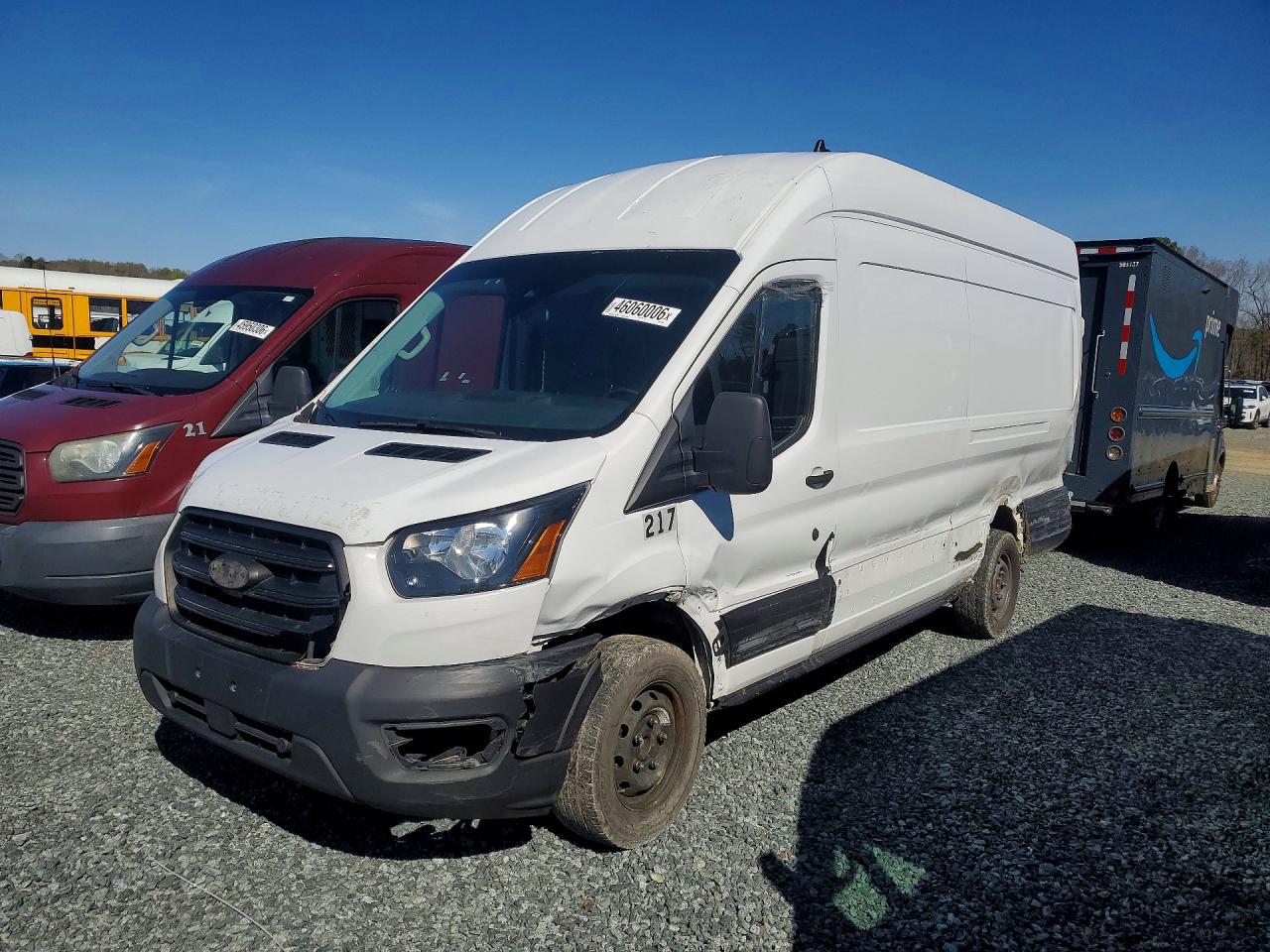 Salvage Ford Transit Image