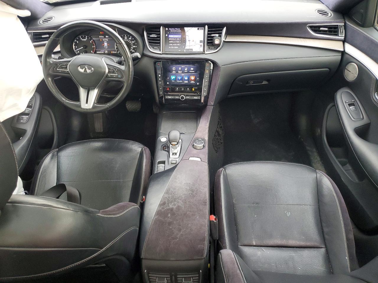 INFINITI Qx Essential