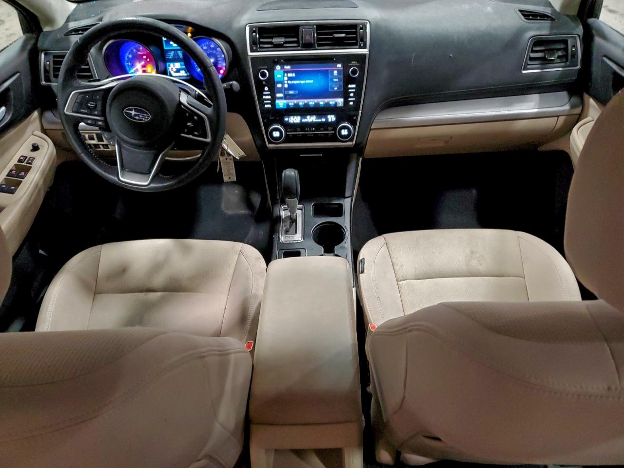 Subaru Legacy 2.5i Premium