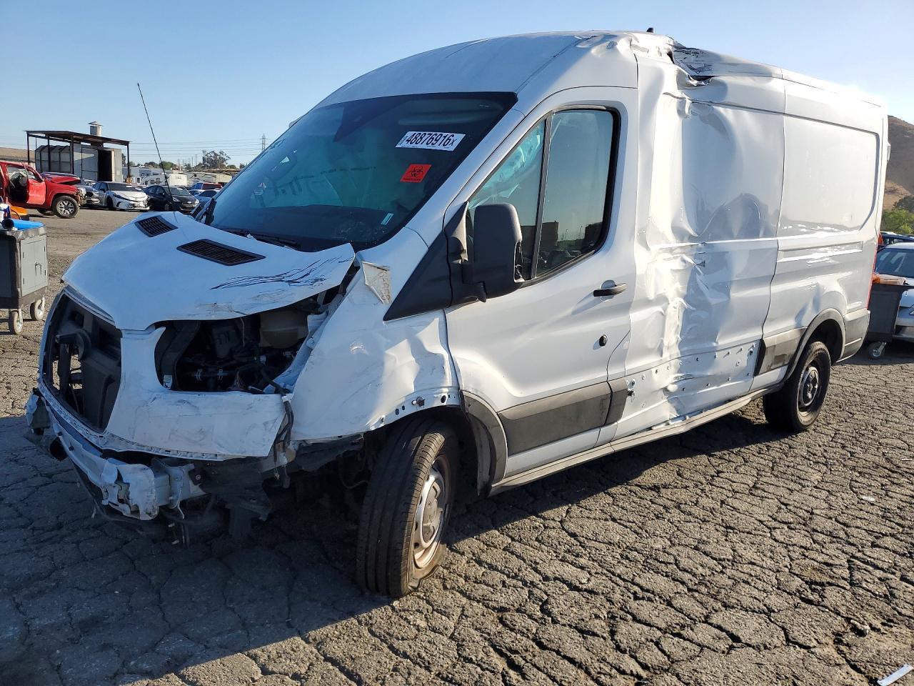 Salvage Ford Transit Image