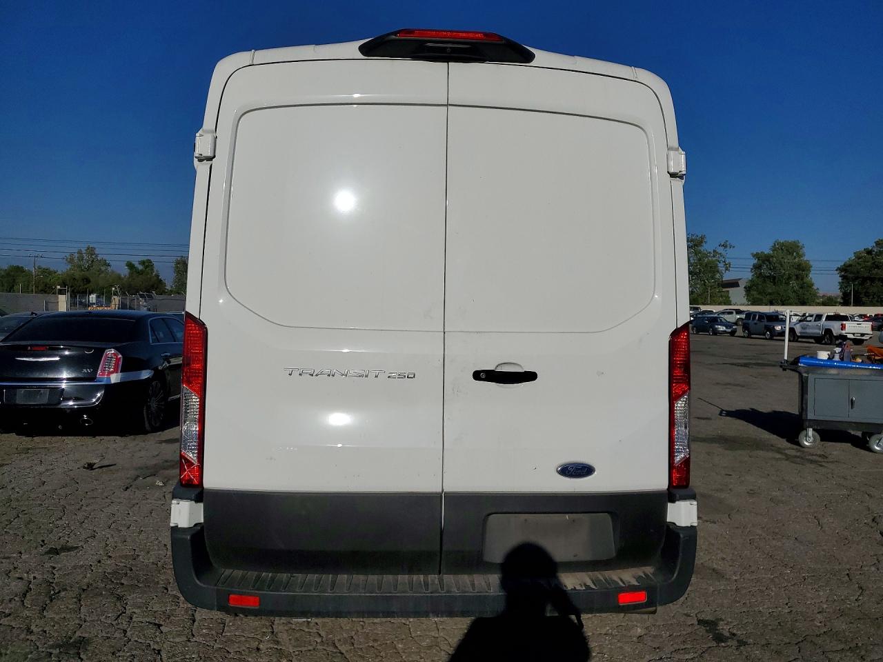 Ford Transit T-250