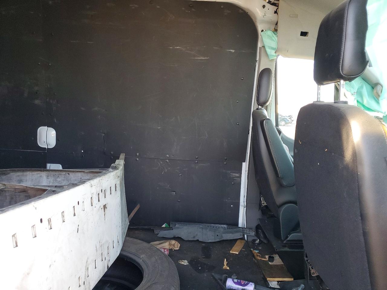 Ford Transit T-250