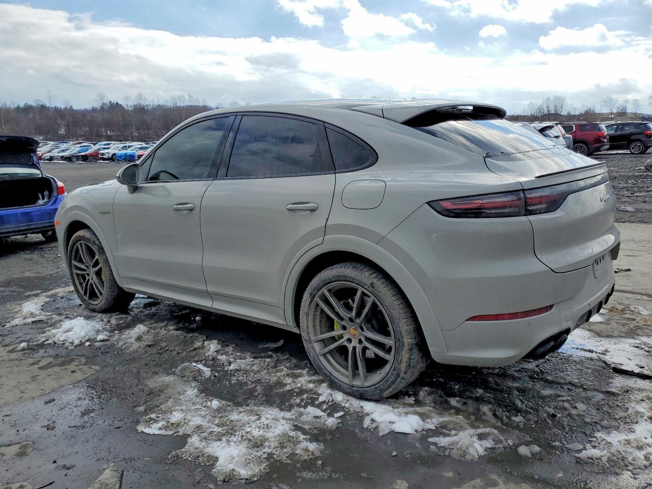 Porsche Cayenne E Hybrid Coupe