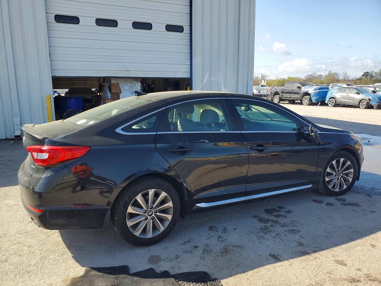 Hyundai SONATA Sport
