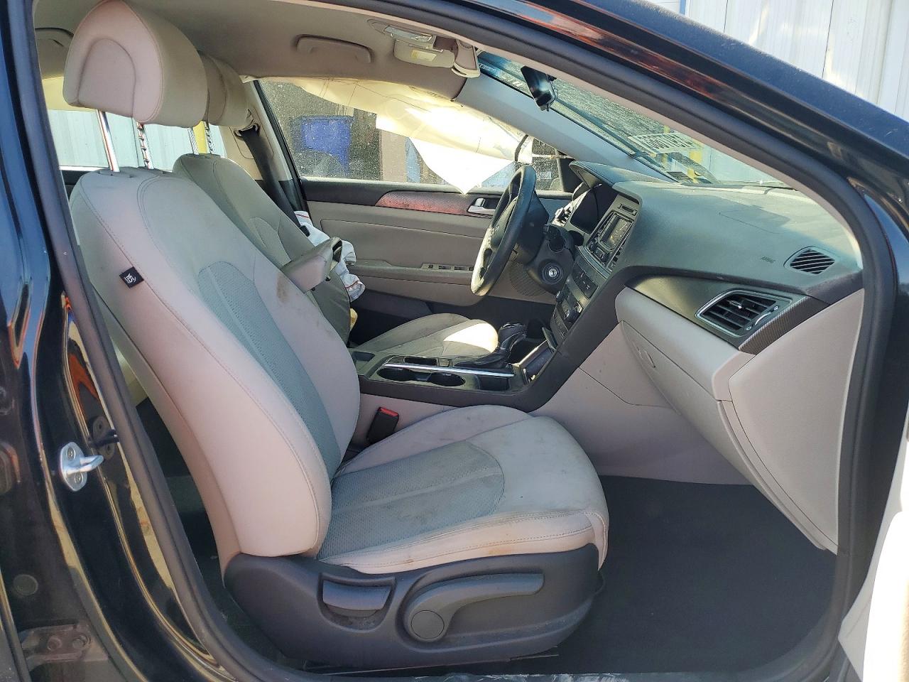 Hyundai SONATA Sport