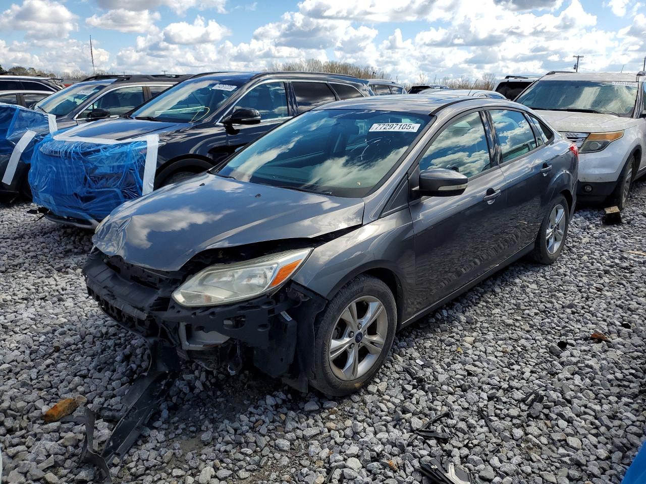 Salvage Ford Focus Image