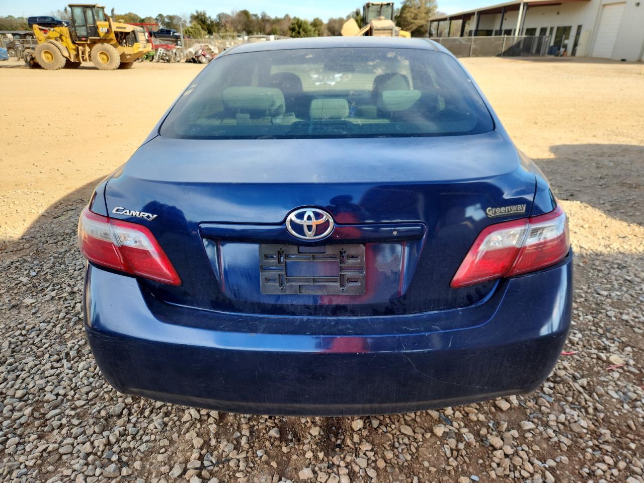 Toyota Camry Base