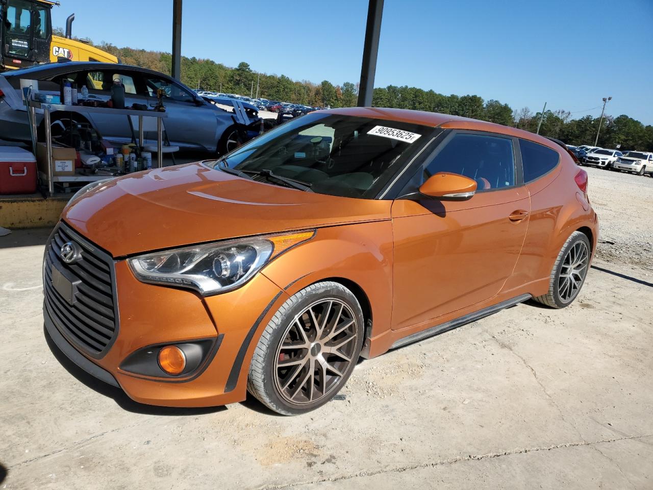 Salvage Hyundai VELOSTER Image