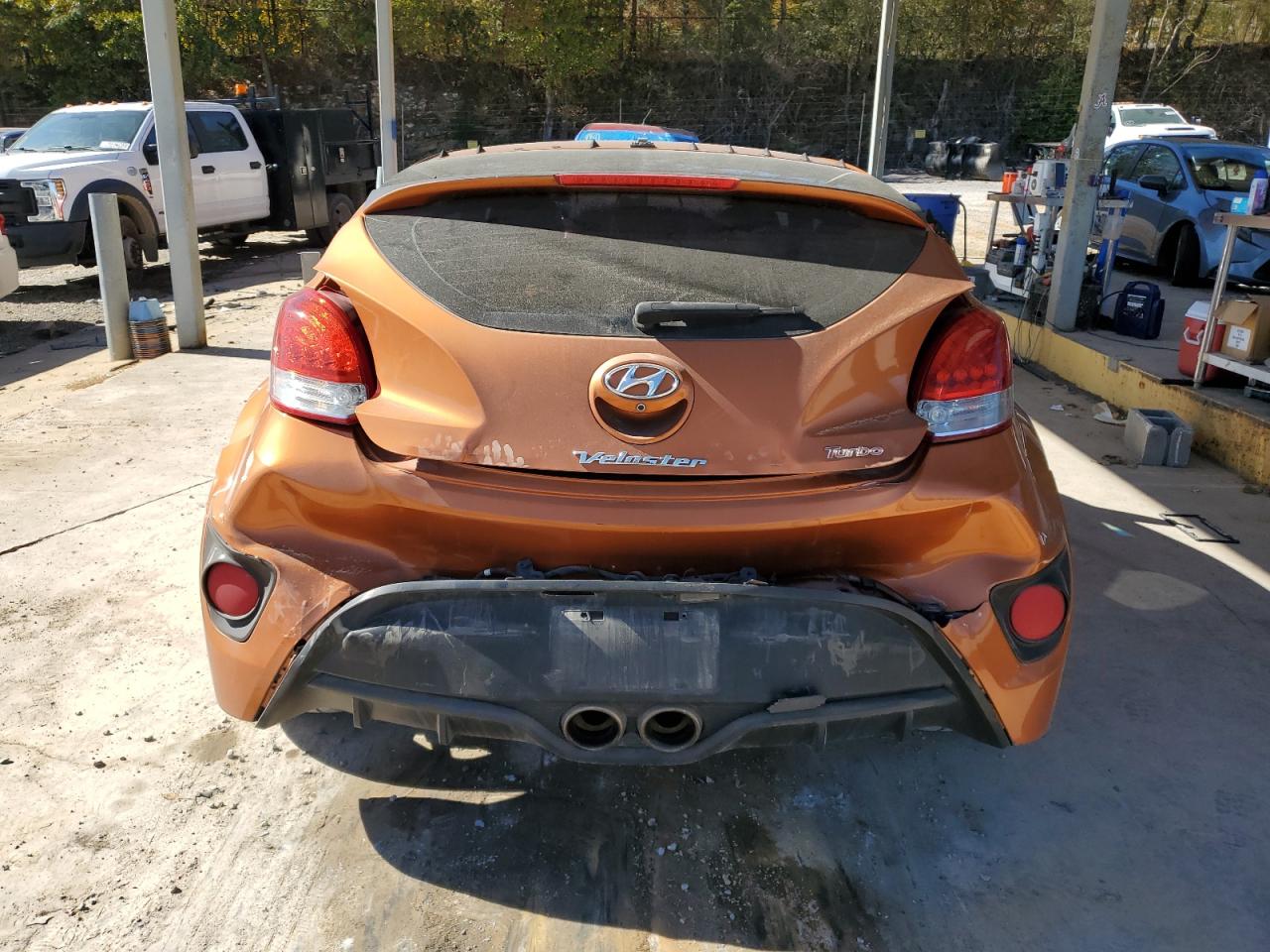 Hyundai VELOSTER