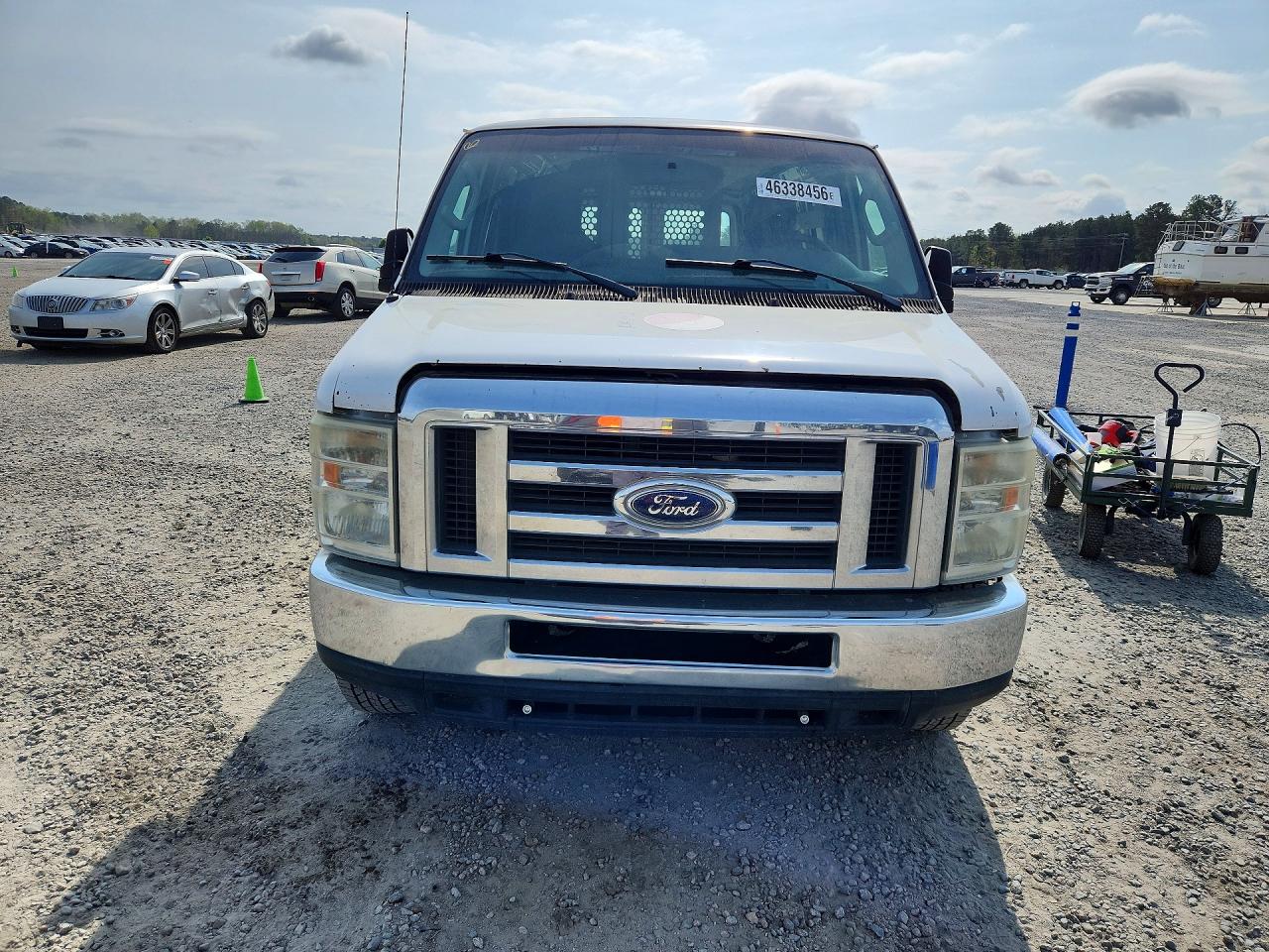 Ford Econoline E250 Van