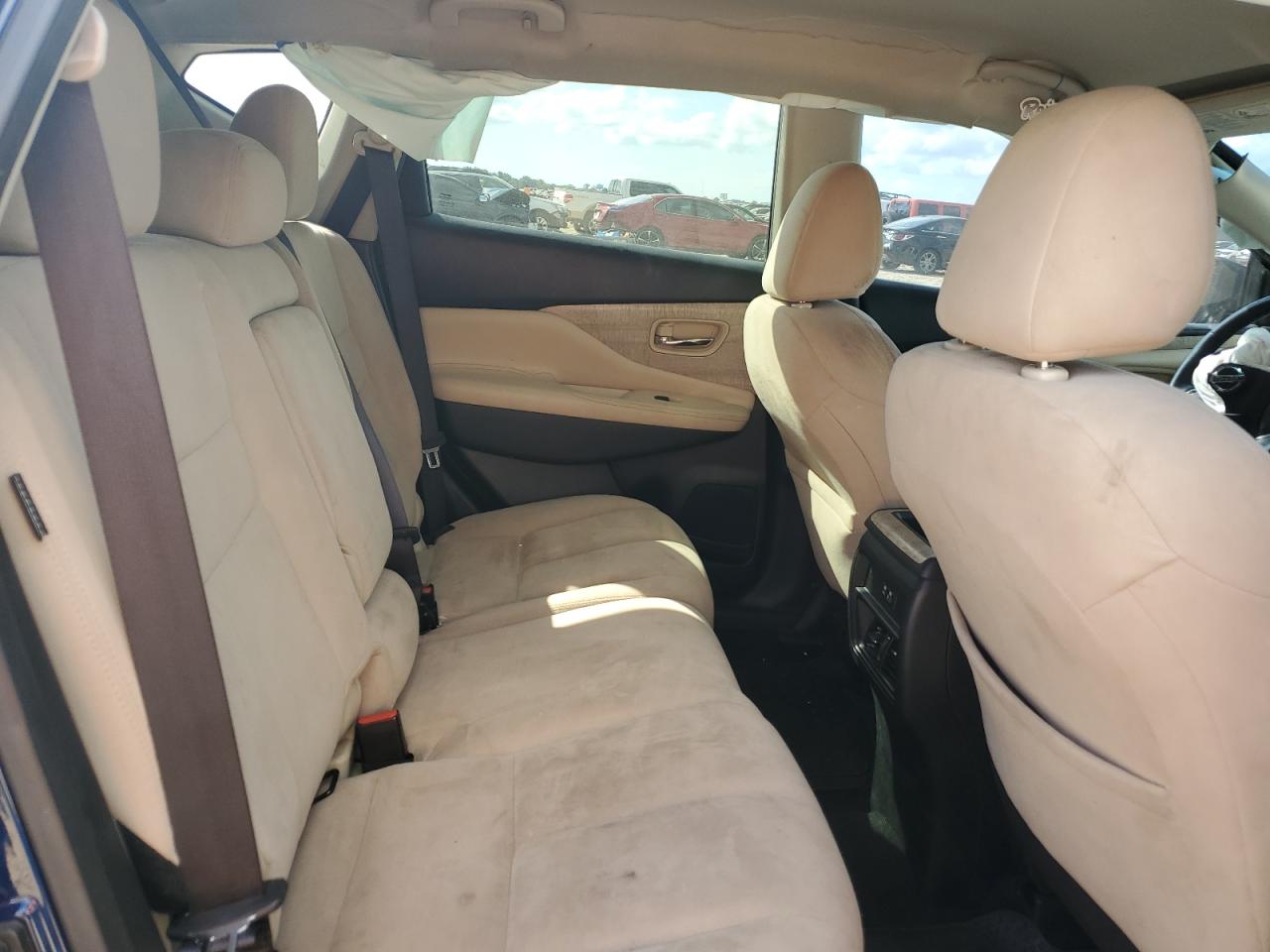 Nissan Murano Sv