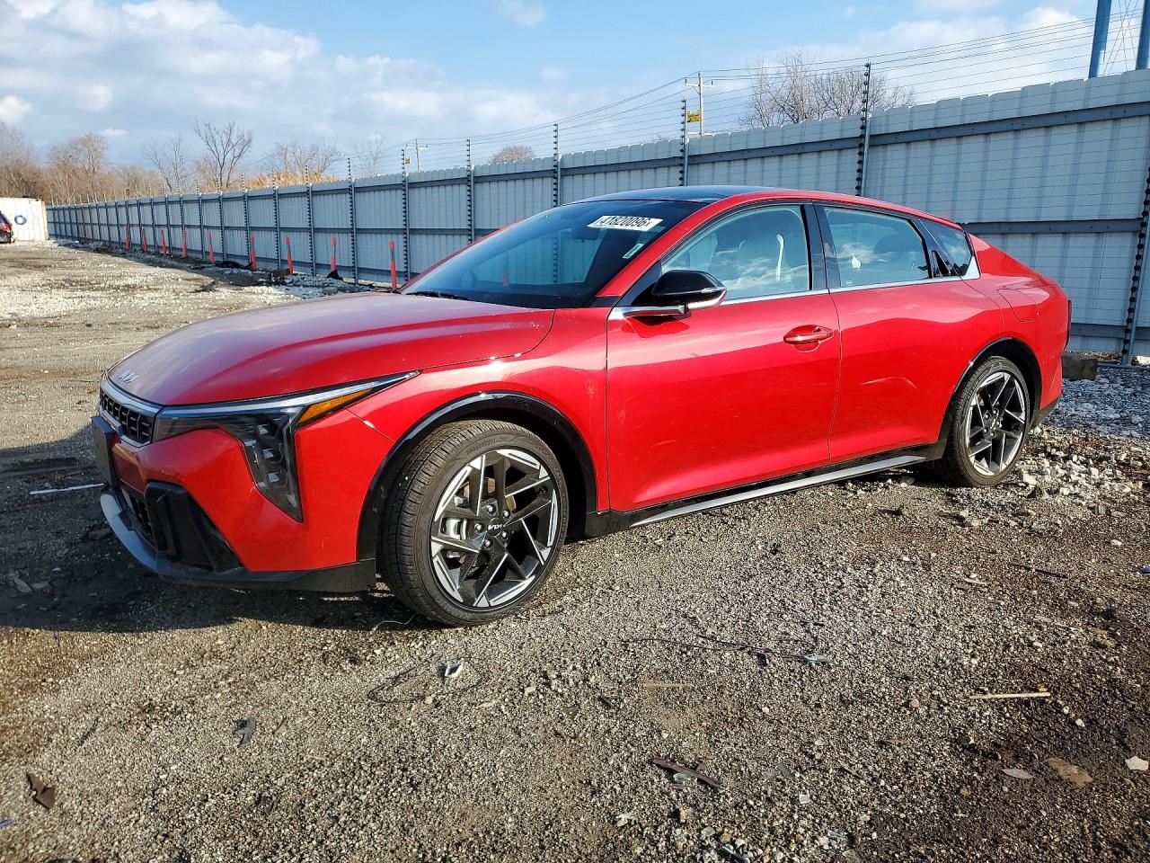 Salvage Kia K4 Image