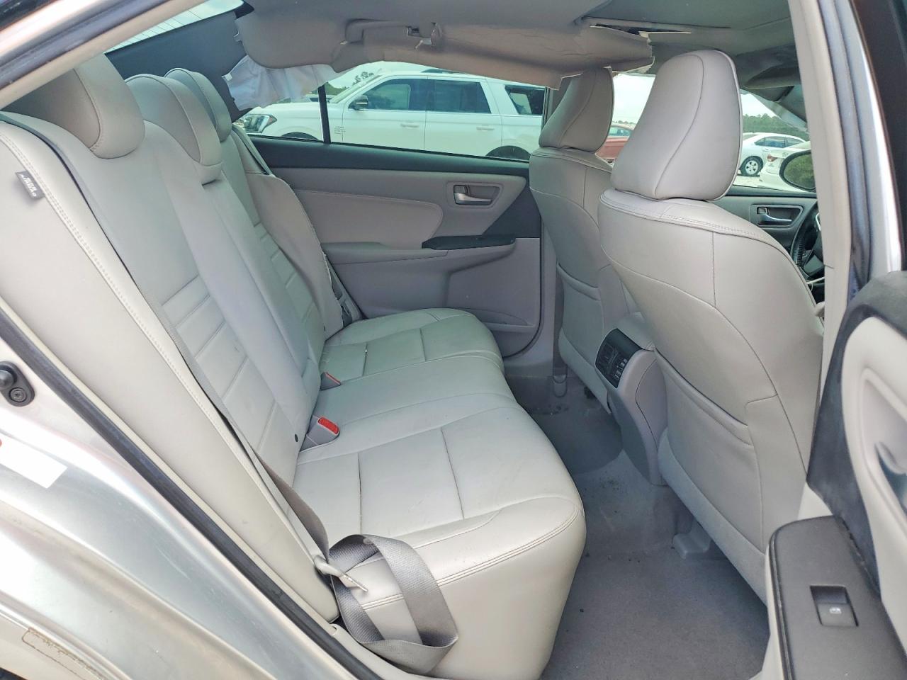 Toyota Camry Xle