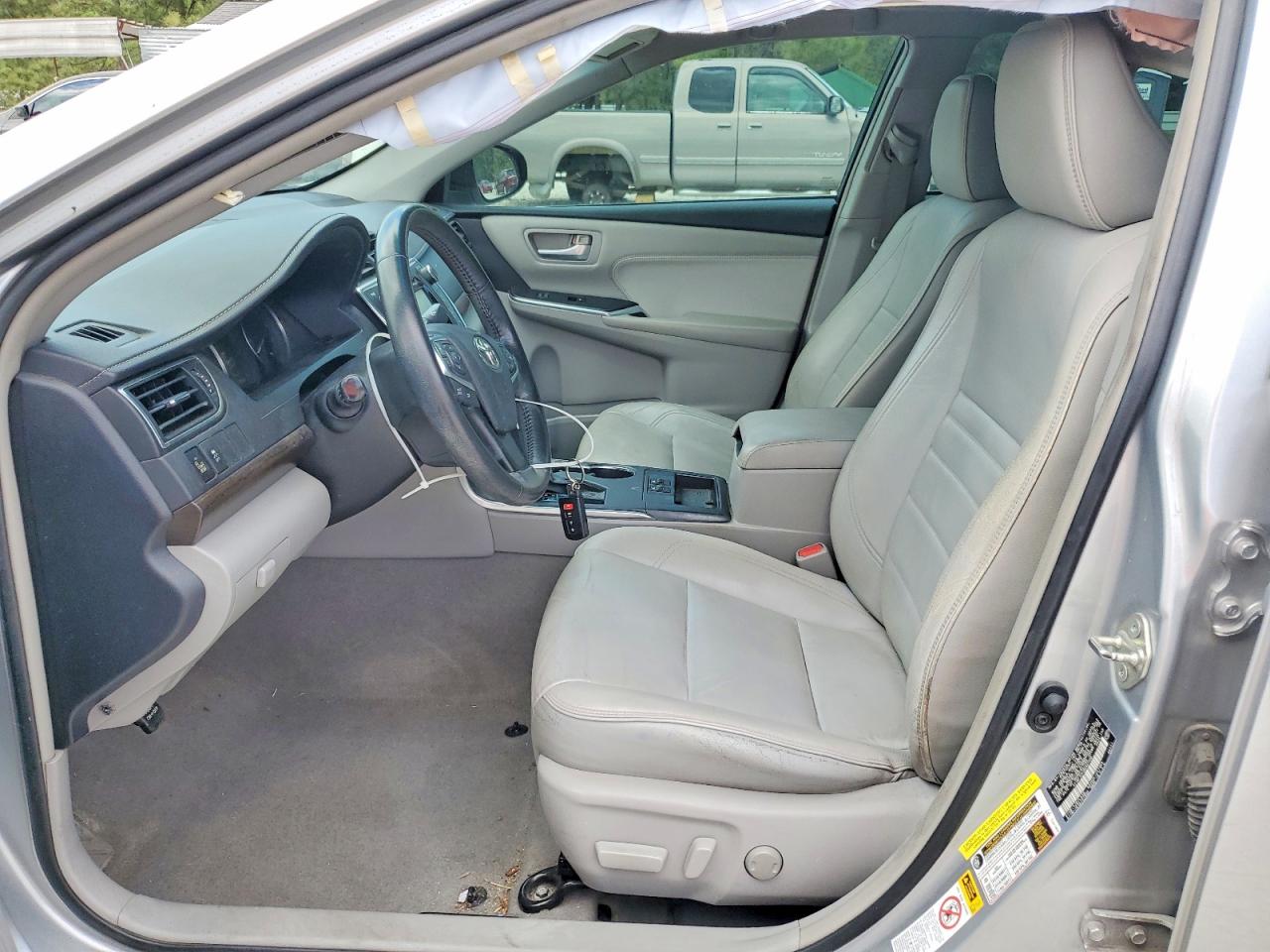 Toyota Camry Xle