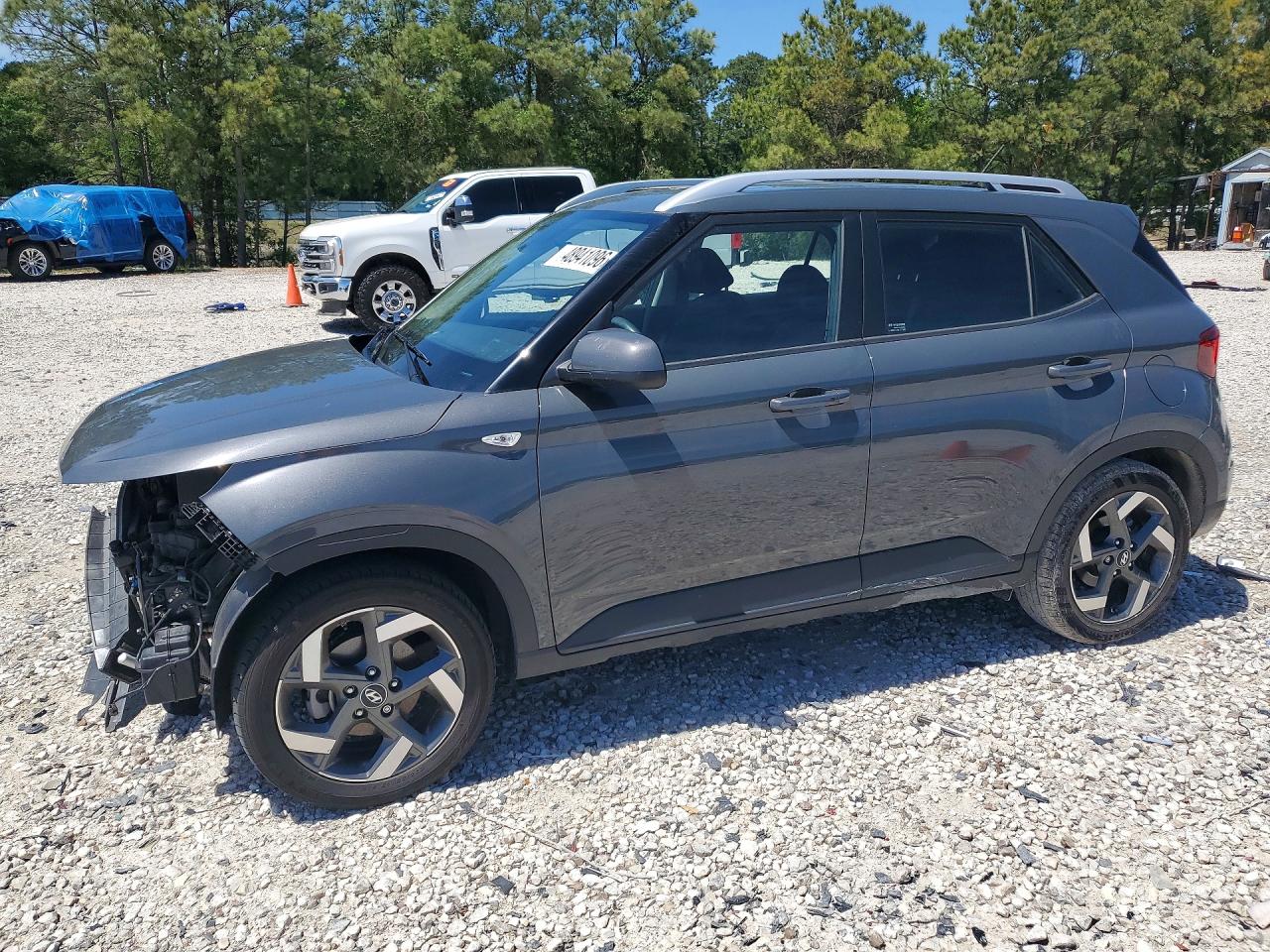 Salvage Hyundai VENUE Image