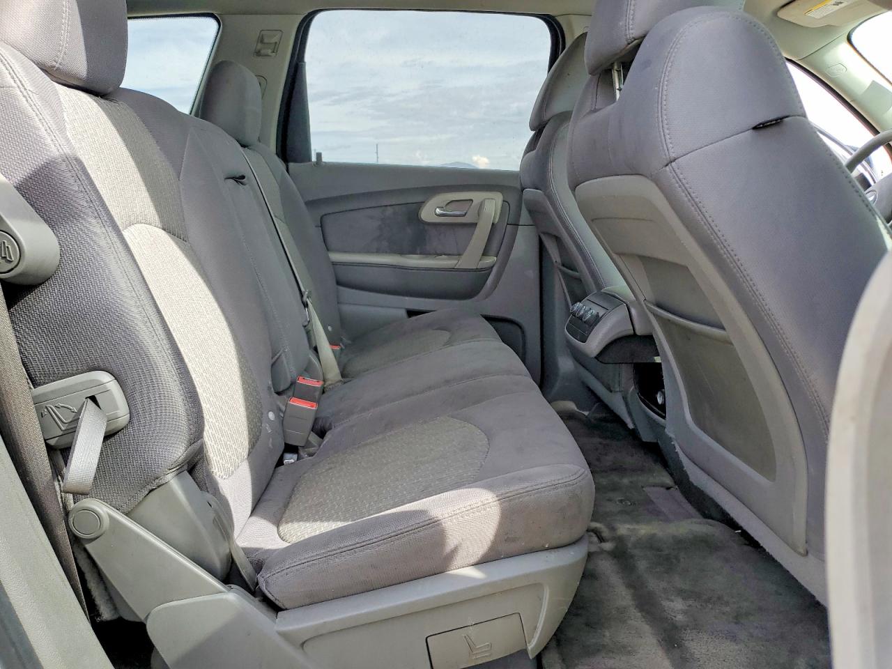 Chevrolet Traverse Ls