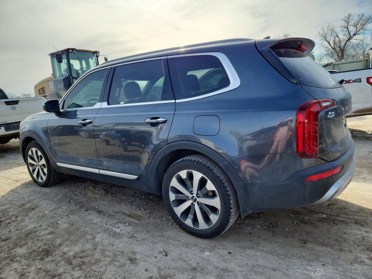 Kia Telluride S