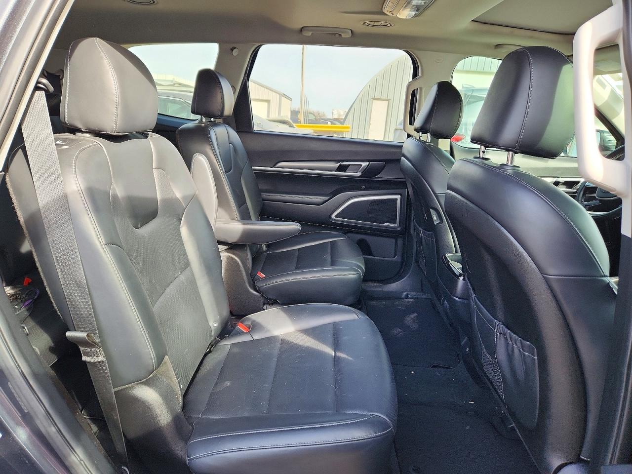 Kia Telluride S