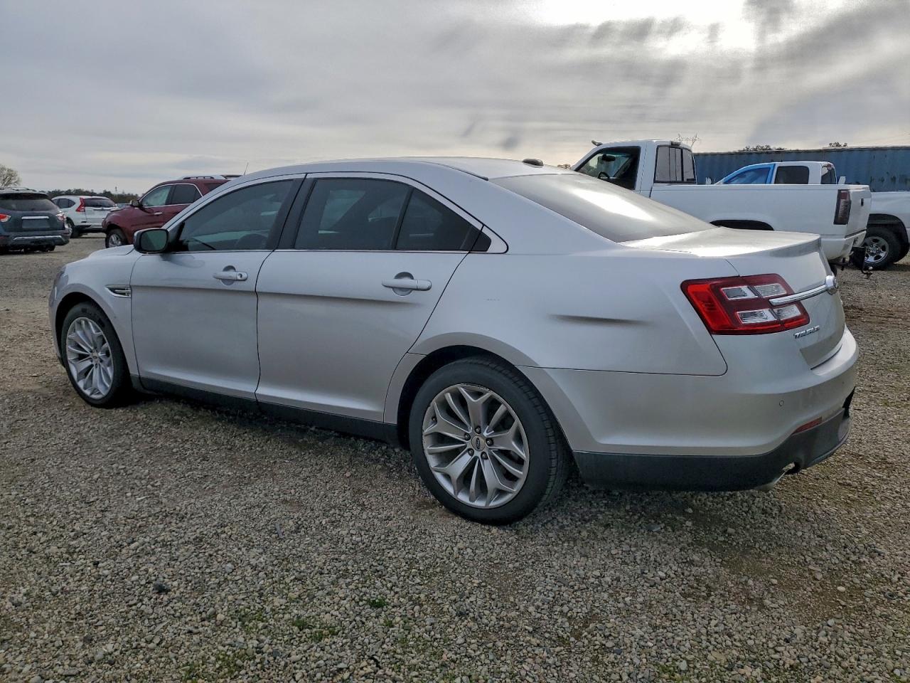 Ford Taurus Limited