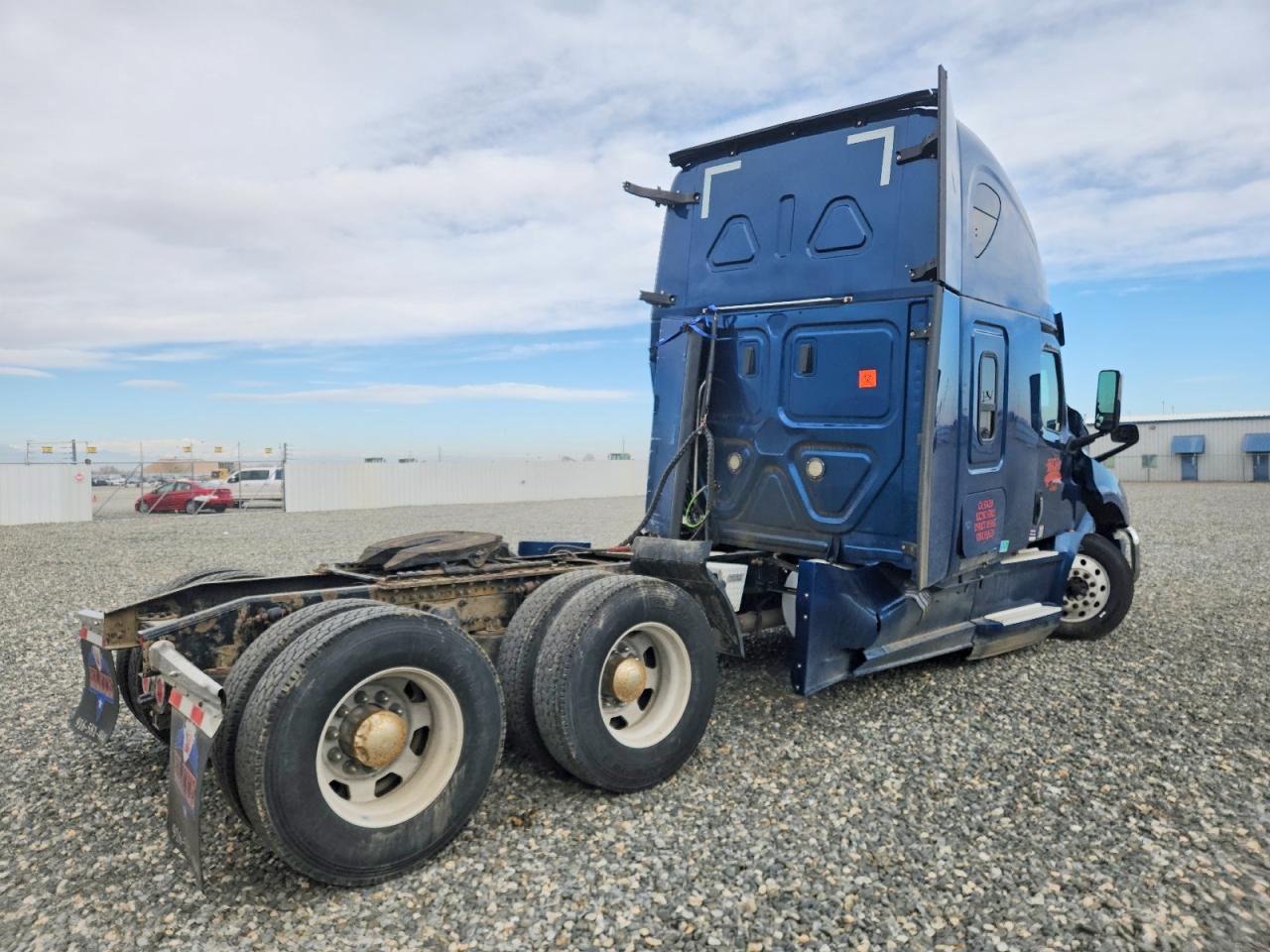 Freigliner Cascadia 126