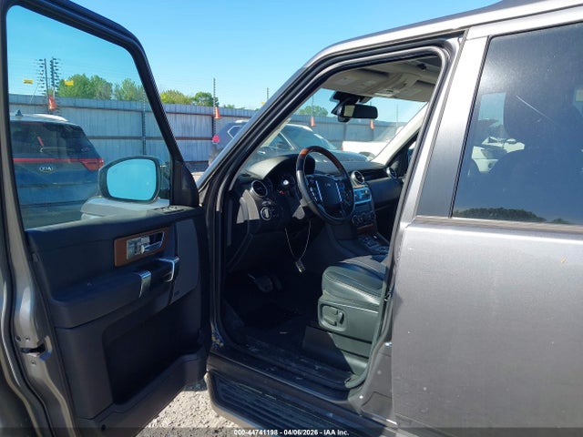 Land Rover LR4