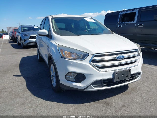 Salvage Ford Escape Image