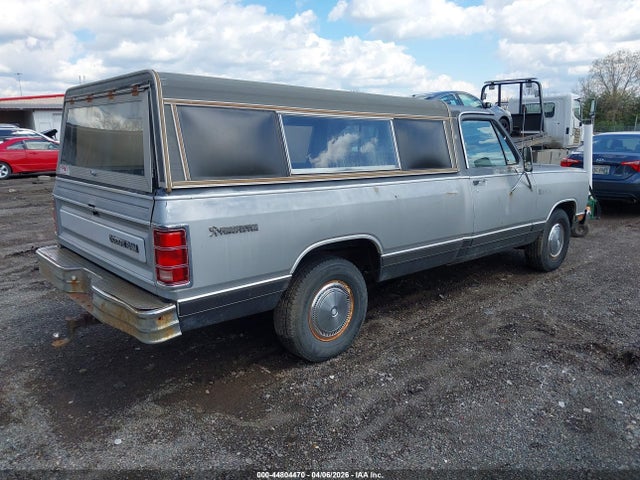 Dodge D-series D150