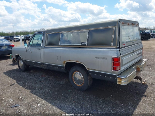 Dodge D-series D150