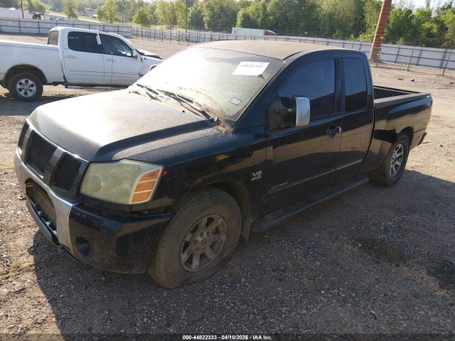 Nissan Titan Se