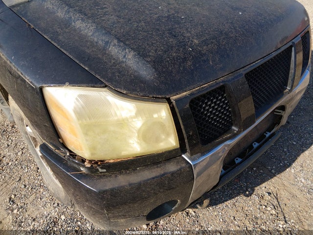 Nissan Titan Se