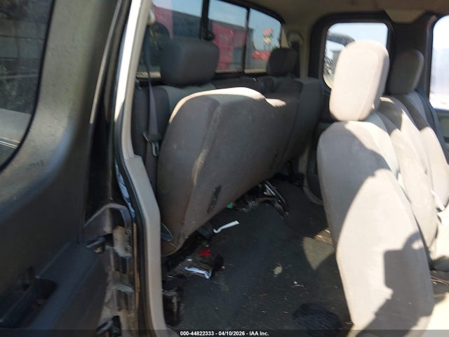 Nissan Titan Se