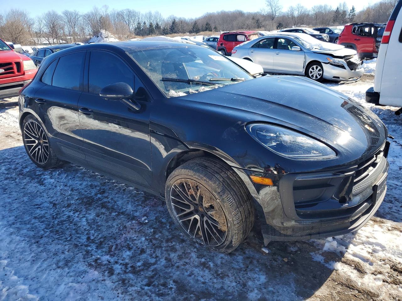 Porsche Macan Base