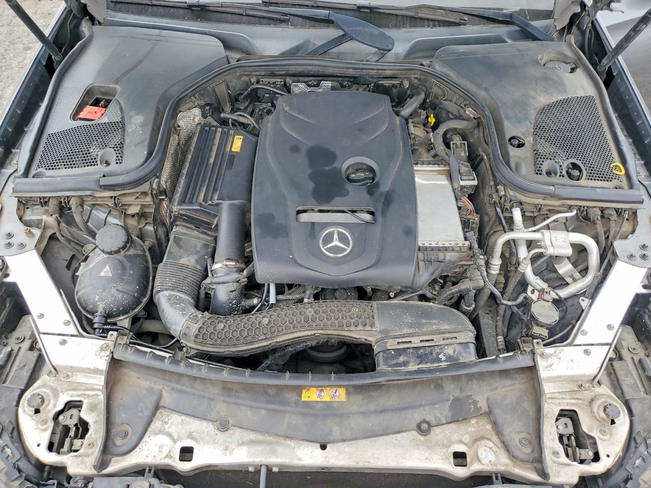 Mercedes-Benz E-Class 300 4matic