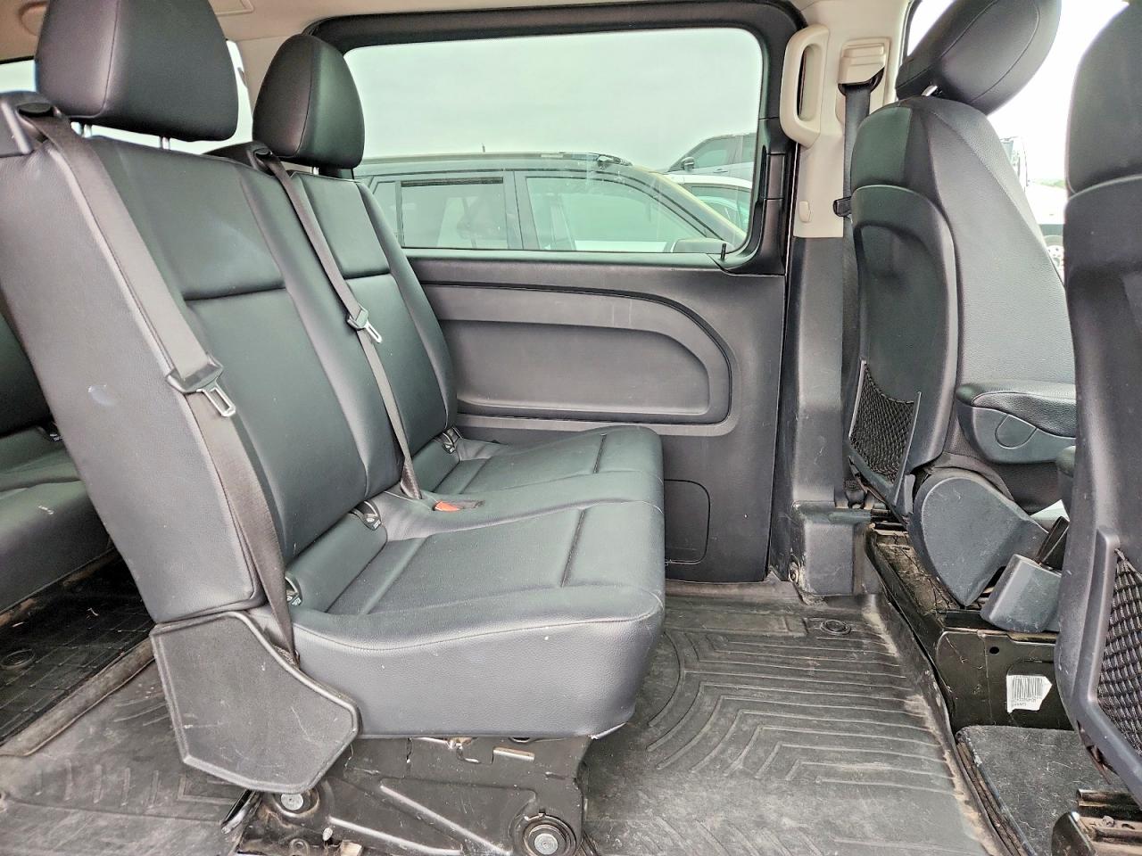 Mercedes-Benz Metris