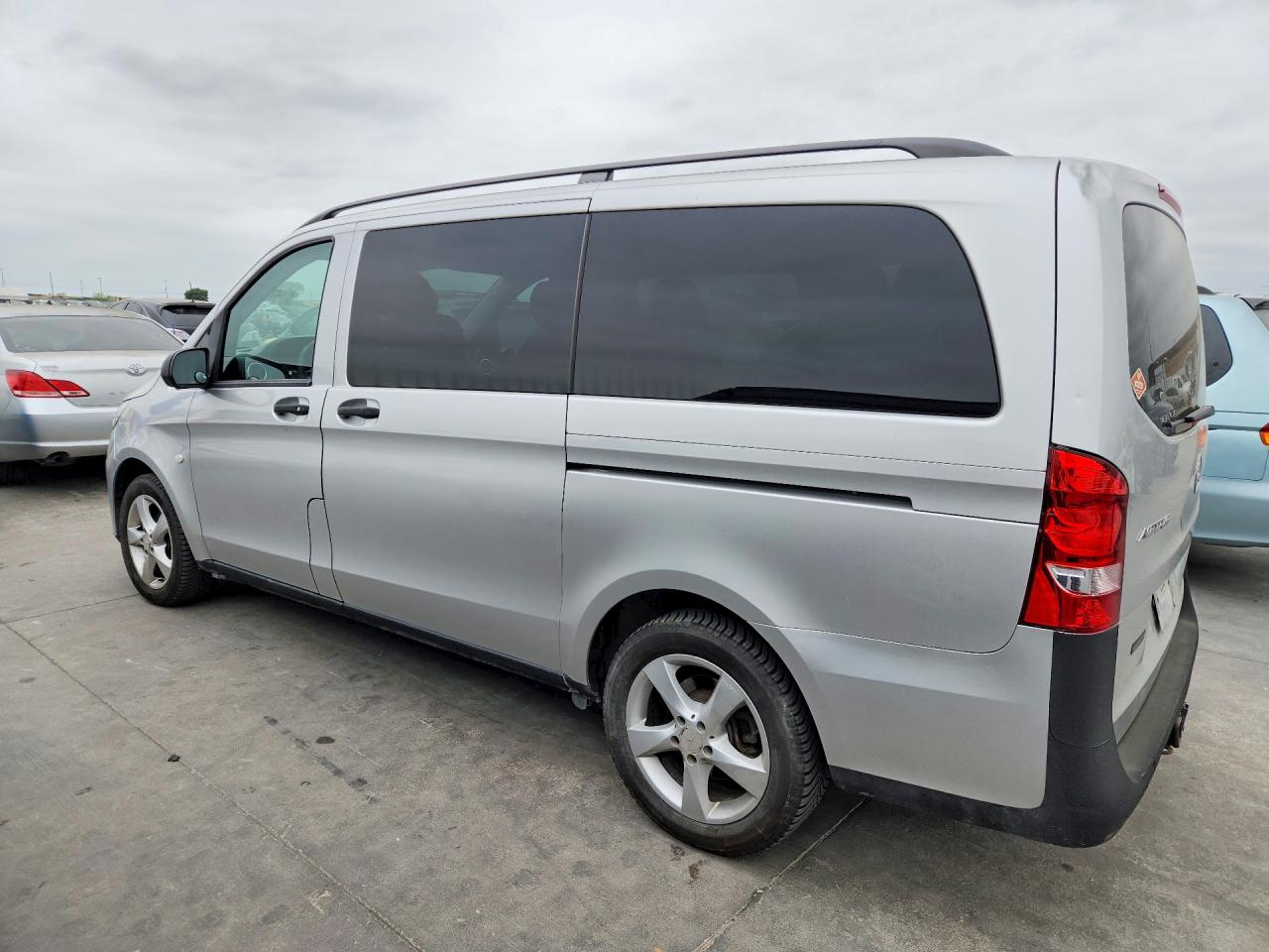 Mercedes-Benz Metris