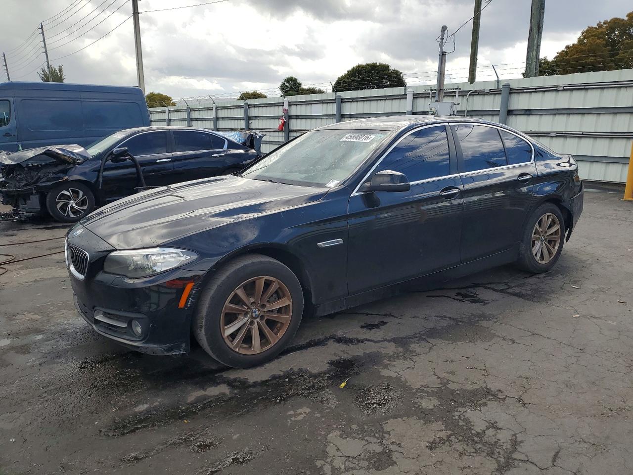 Salvage BMW 5 Series Image