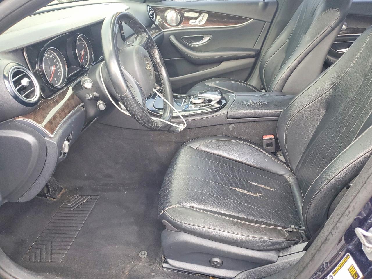 Mercedes-Benz E-Class 300 4matic