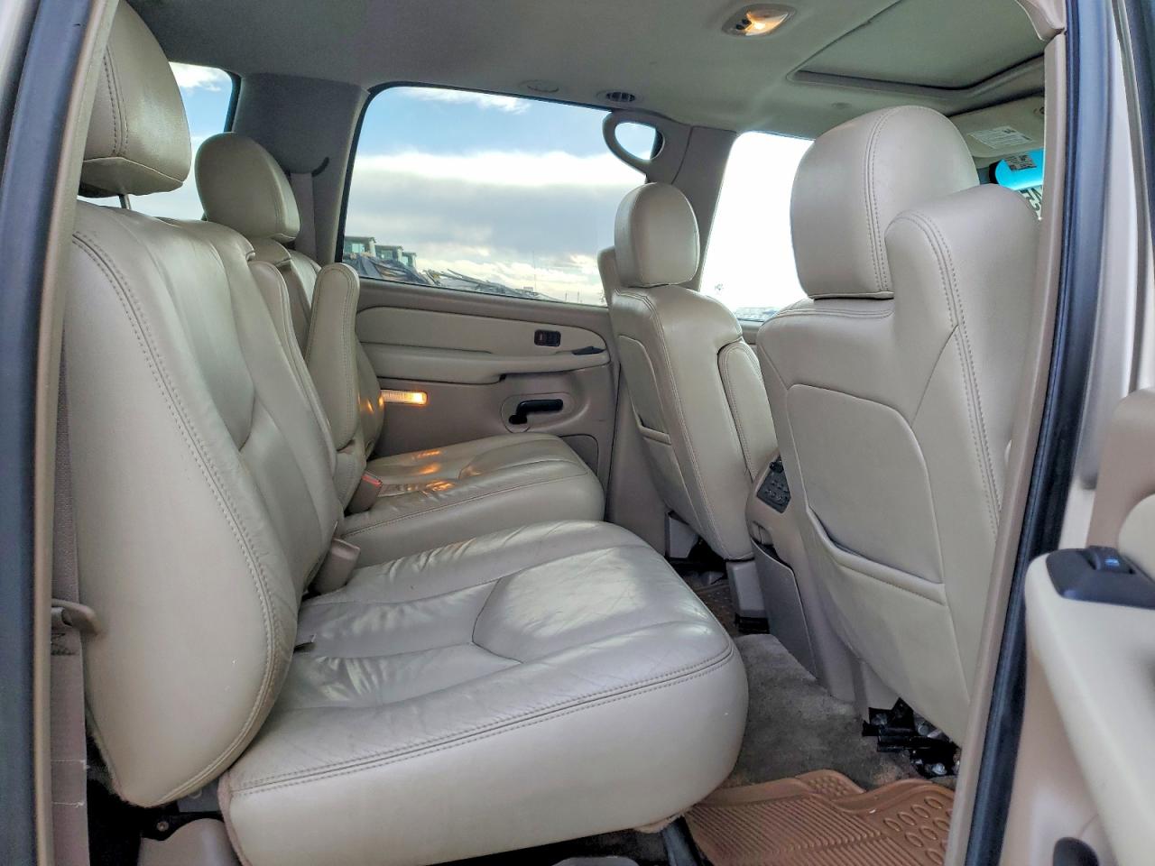 Chevrolet Suburban K1500