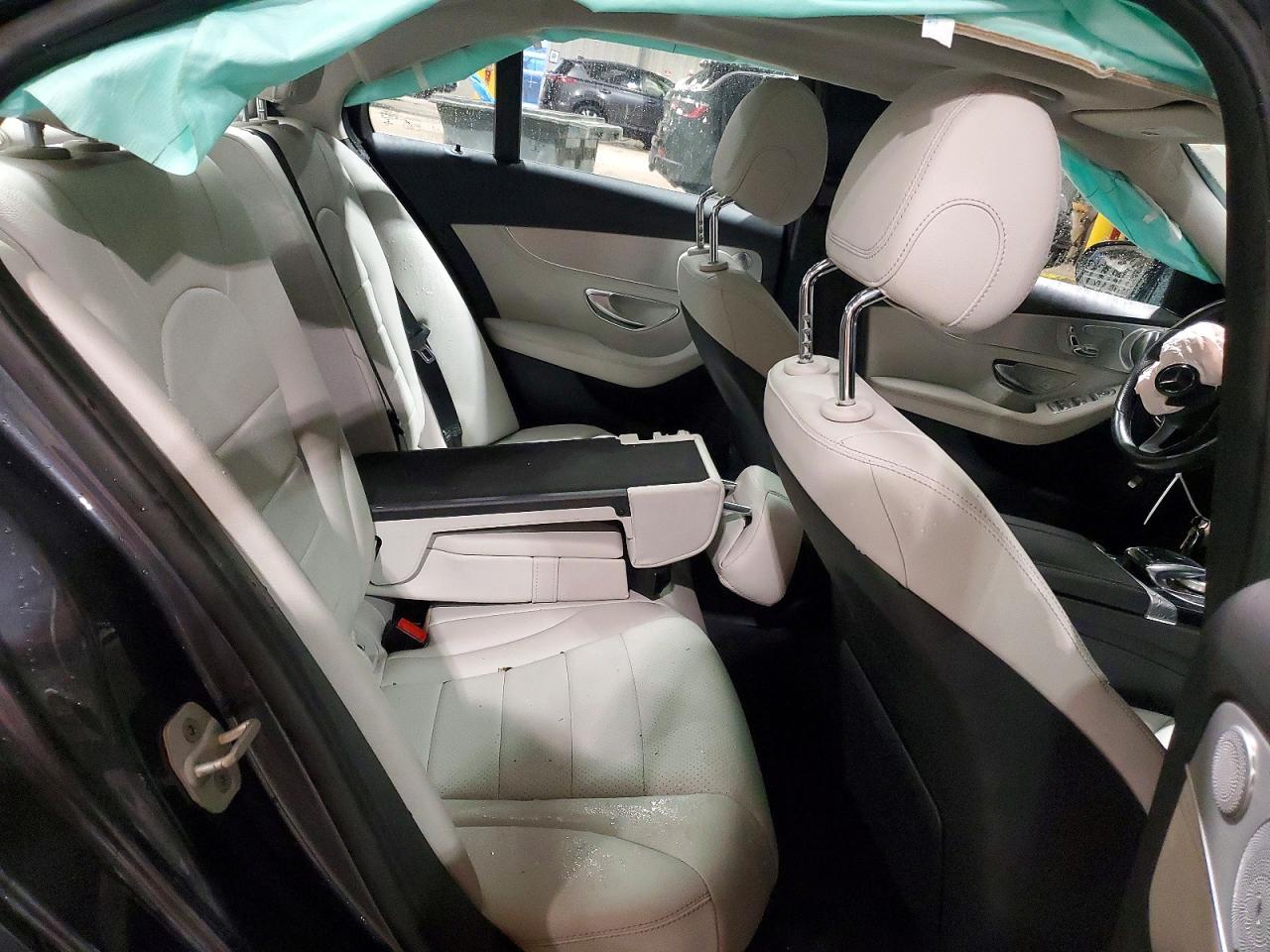 Mercedes-Benz C-Class 300 4matic