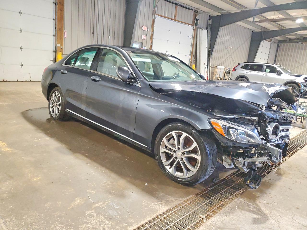 Mercedes-Benz C-Class 300 4matic