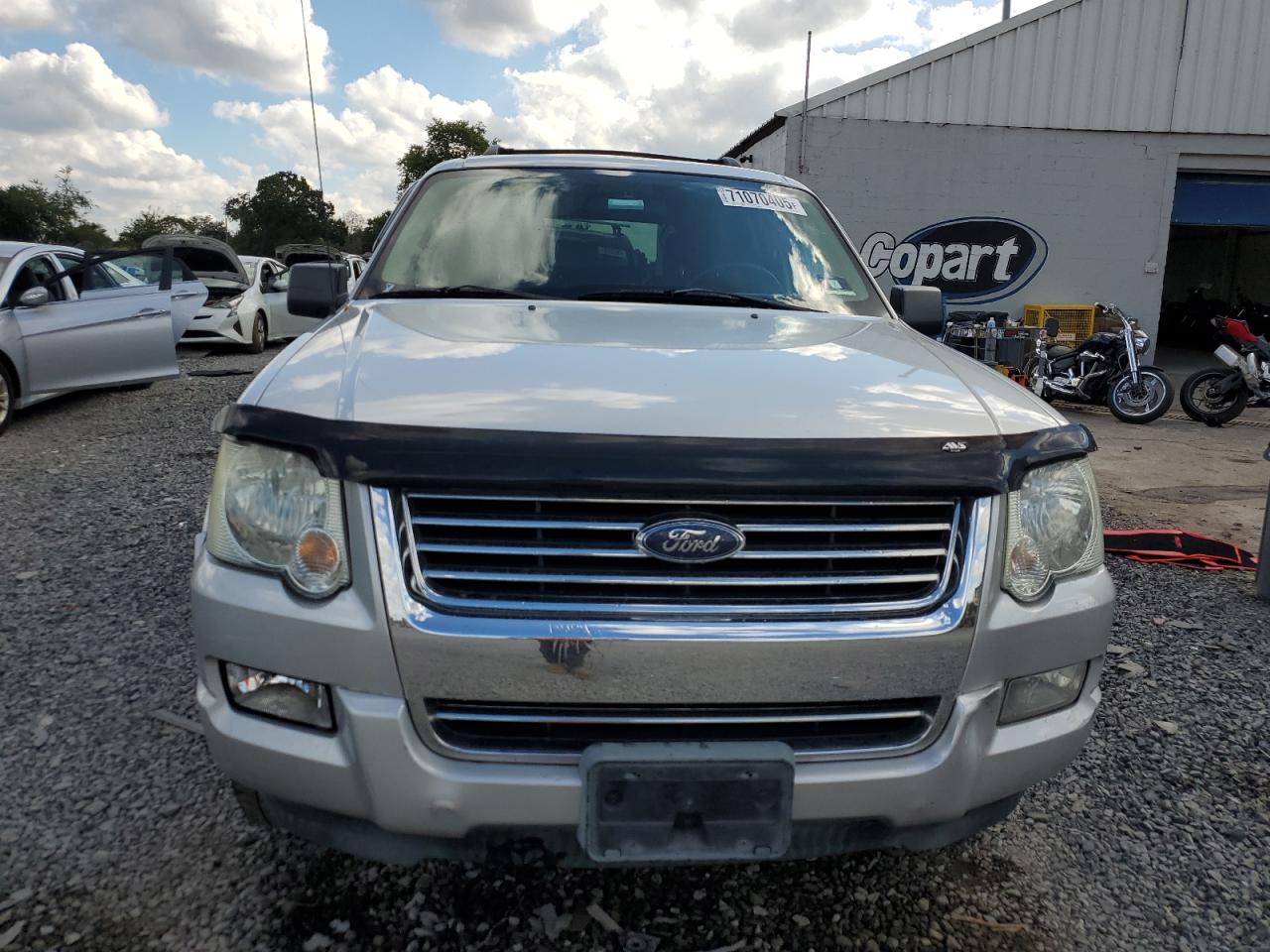 Ford Explorer Xlt
